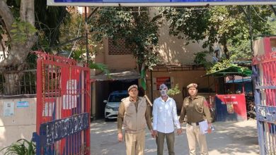 Delhi Crime: शाहदरा जिले के थाना विवेक विहार पुलिस ने 17 मामलों में शामिल एक अपराधी को किया गिरफ्तार