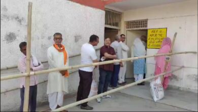Gautam Buddha Nagar Lok Sabha Chunav: गौतमबुद्धनगर में युवा से लेकर बुजुर्गों तक में दिखा चुनावी जोश