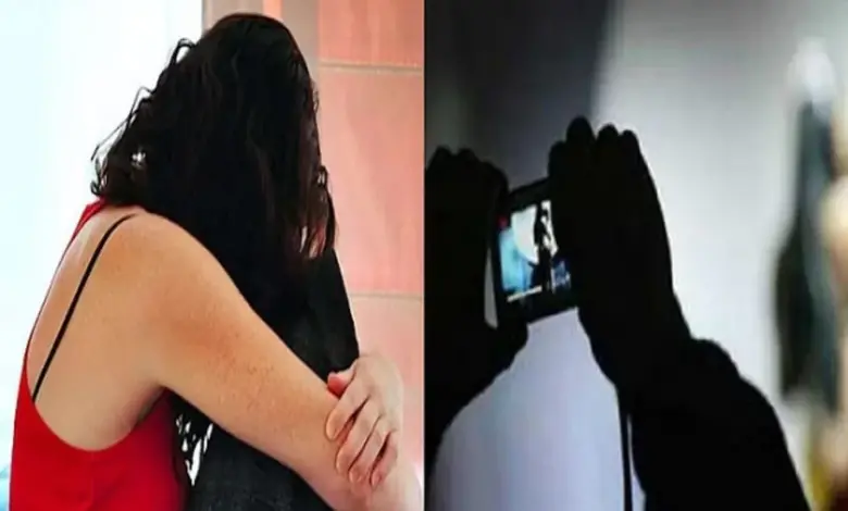 ग्रेटर नोएडा में कर्मचारियों ने अपने मालिक की बेटी की पहले चुपके से अश्लील वीडियो बनाई