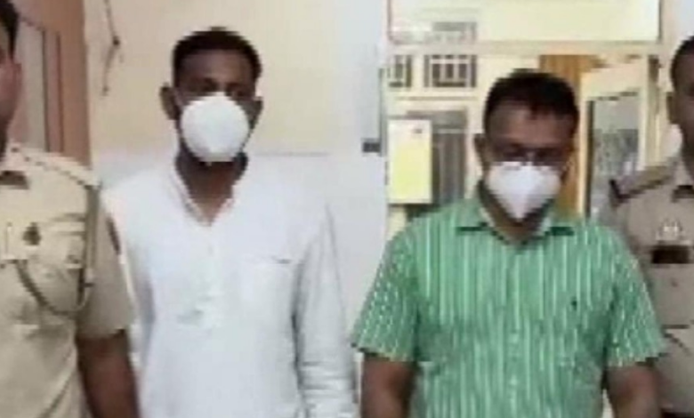 Delhi Hospital Fire Case: दोनों आरोपी डॉक्टरों की बढ़ीं मुश्किलें, 13 जून तक न्यायिक हिरासत बढ़ी