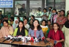 Swati Maliwal On LG: स्वाति मालीवाल की LG को खुली चुनौती 'दिल्ली महिला आयोग पर ना डाले बुरी नज़र'