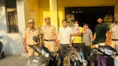 लक्ष्मी नगर पुलिस टीम ने एक ऑटो लिफ्टर और रिसीवर को किया गिरफ्तार, तीन स्कूटी और एक मोटरसाइकिल बरामद
