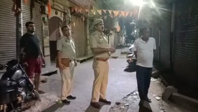 Delhi Crime: कृष्ण नगर क्षेत्र में युवक की गला रेतकर हत्या, गोदाम में मिला शव, इलाके में सनसनी