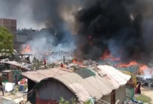 Noida में झुग्गी-बस्ती में लगी भीषण आग, 25 झुग्गियां जलकर हुई खाक, मौके पर पहुंची फायर ब्रिगेड