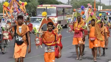 सावन के महीने में हजारों शिवभक्त कांवड़ लेने गोमुख और हरिद्वार जा रहे हैं। कई भक्त ऐसे भी हैं जो लगातार कांवड़ ला रहे हैं।