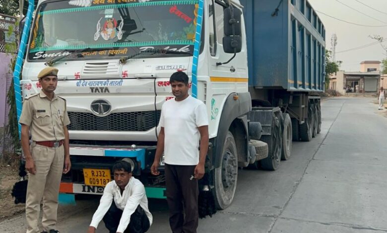 परिवहन विभाग ने रविवार को अभियान चलाकर पांच ओवरलोड ट्रकों के खिलाफ कार्रवाई की।