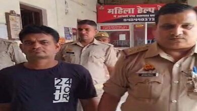 सेक्टर-63 पुलिस ने उत्तर प्रदेश पुलिस के यूपी कॉप ऐप से एफआईआर निकालकर करीब 200 पीड़ितों से ठगी करने वाले गिरोह के सरगना को शुक्रवार को गिरफ्तार कर लिया।