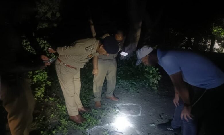 थाना फेज-1 क्षेत्र के सेक्टर-15ए में पुलिस और बदमाशों के बीच मुठभेड़ हो गई।