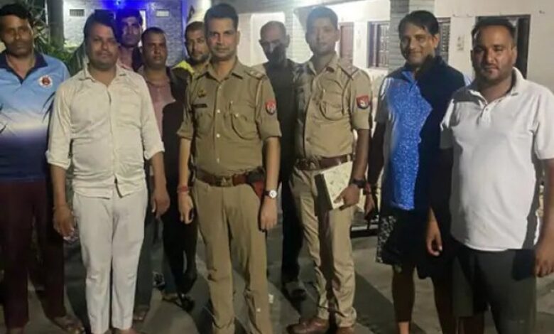 ग्रेटर नोएडा में इन दिनों चोरी की वारदातें काफी बढ़ गई हैं। पुलिस ने चोरों को पकड़ने के लिए एक प्लान बनाया है।