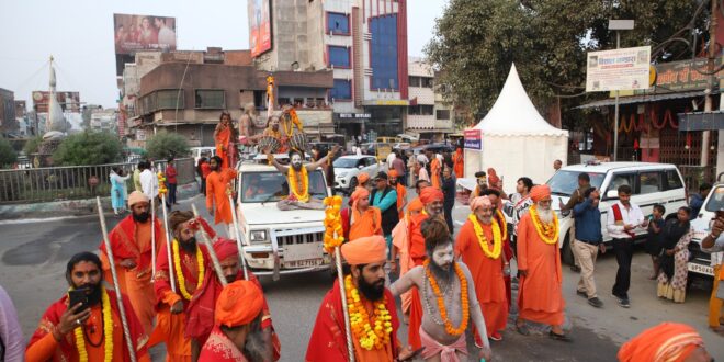 प्रमुख स्नान पर्वों पर संगम तट पर होगी पुष्प वर्षा, अन्य प्रमुख घाटों पर भी पुष्प वर्षा किए जाने पर चर्चा