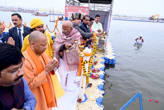 मीडिया ही नहीं, बल्कि सोशल मीडिया पर भी महाकुम्भ आयोजन को लेकर बढ़ता जा रहा क्रेज