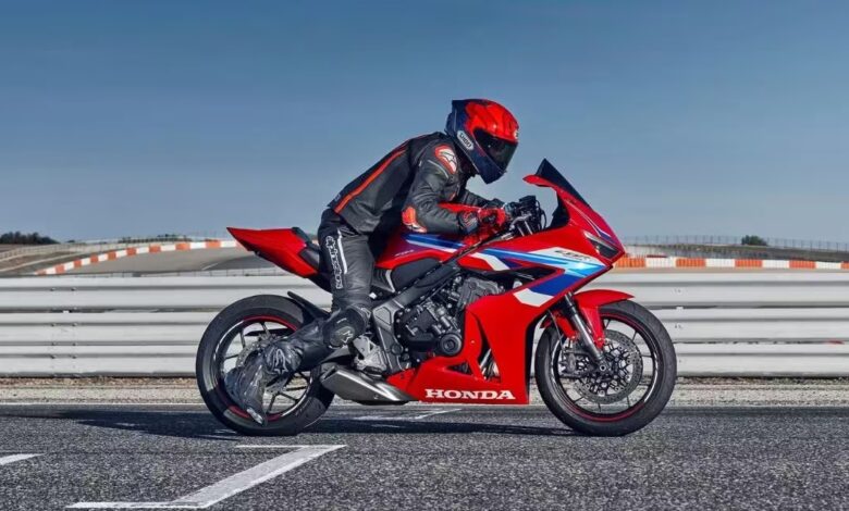 Honda CBR650R 2025