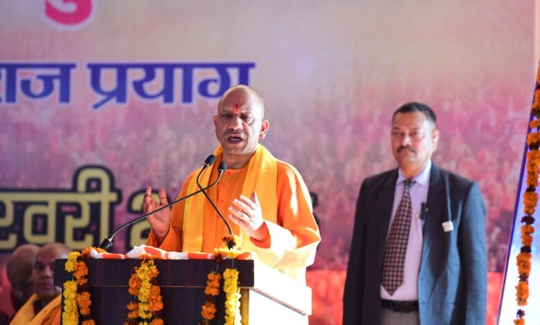 गुमराह करने में लगे हैं सनातन विरोधी, सनातन पर प्रहार है दोनों नेताओं के बयानः सीएम योगी