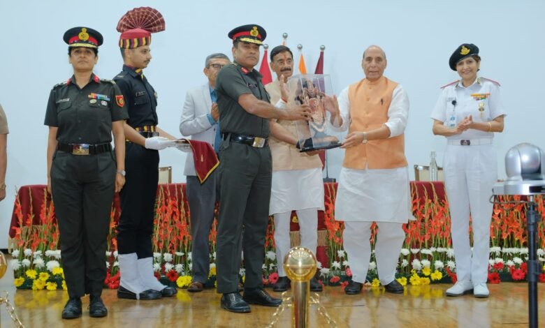 नई दिल्ली: -सैन्य अस्पताल 'अश्विनी' और 'चंडीमंदिर' ने जीती सर्वश्रेष्ठ अस्पताल की आरएम ट्रॉफी