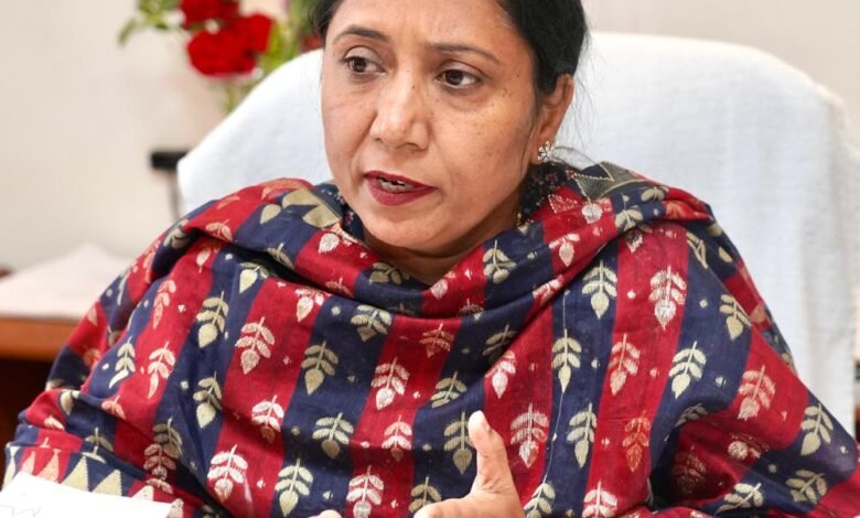 पंजाब, चंडीगढ़: हर संकट में किसानों के साथ मज़बूती से खड़ी है ‘आप’ सरकार : डॉ. बलजीत कौर