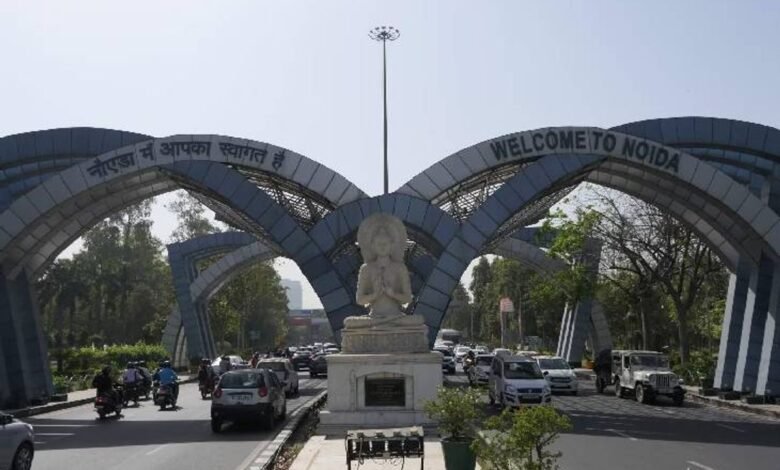 उत्तर प्रदेश, नोएडा: जिले के कई थाना प्रभारी बदले