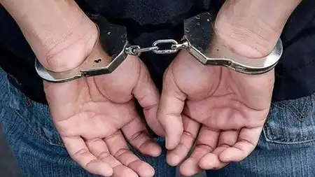 उत्तर प्रदेश, नोएडा: डेटिंग ऐप के जरिए ब्लैकमेल और लूटपाट करने वाले गैंग का पर्दाफाश, चार आरोपी गिरफ्तार