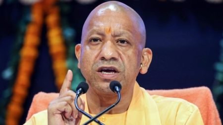 उत्तर प्रदेश, लखनऊ: दुनिया में बढ़ी यूपी के उत्पादों की डिमांड, आठ वर्षों में 1,70,340 करोड़ पहुंचा एक्सपोर्ट