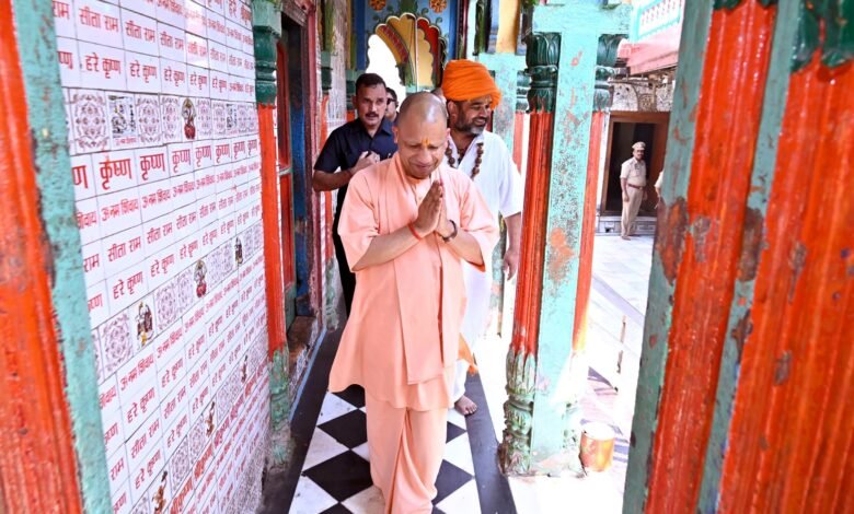 -मुख्यमंत्री ने श्री राम जन्मभूमि मंदिर में चल रहे निर्माण कार्यों का लिया जायजा