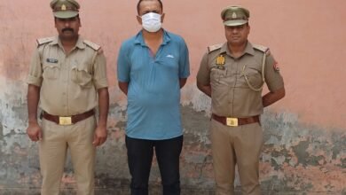 उत्तर प्रदेश, नोएडा: सीमा हैदर के घर में घुसकर हमले की कोशिश, आरोपी गिरफ्तार