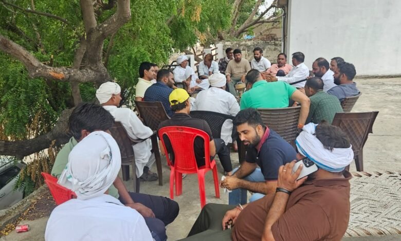 उत्तर प्रदेश, नोएडा: किसान यूनियन का हरिद्वार में राष्ट्रीय अधिवेशन