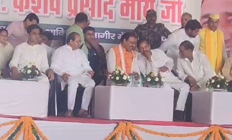 उत्तर प्रदेश, नोएडा: डिप्टी सीएम ग्रेटर नोएडा में बोले- आतंकवाद पर लगाई लगाम
