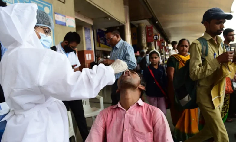 नई दिल्ली: कोरोना संक्रमण के मद्देनजर केंद्रीय अस्पतालों में आइसोलेशन वार्ड स्थापित