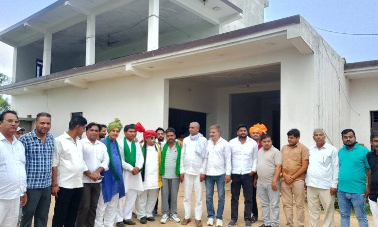 उत्तर प्रदेश, नोएडा: किसान यूनियन भानु की बैठक