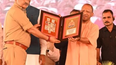 - नियुक्तियों में न खर्च, न पर्ची, न सिफारिश और न ही जाति के आधार पर कोई भेदभाव : अमित शाह, उत्तर प्रदेश पुलिस देश का सबसे बड़ा पुलिसबल, आज 60,244 युवा बन रहे हैं इसके अभिन्न अंग : गृहमंत्री