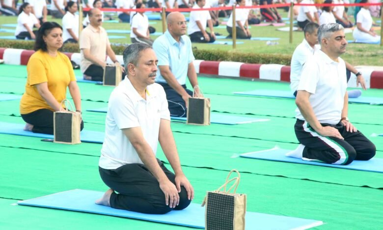 नई दिल्ली: नौ लाख से ज्यादा एनसीसी कैडेट्स ने मनाया योग दिवस का जश्न