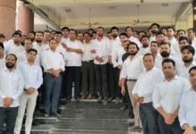 उत्तर प्रदेश, नोएडा: सूरजपुर न्यायालय में वकीलों में झड़प