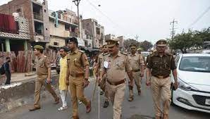 उत्तर प्रदेश, नोएडा: शांति भंग की आशंका पर 12 लोगों को नोटिस