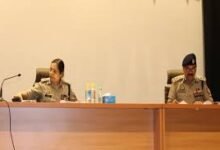 उत्तर प्रदेश, नोएडा: नोएडा में छह चौकी प्रभारी निलंबित, 4 को नोटिस