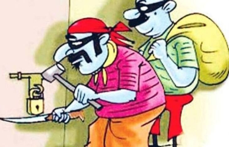 उत्तर प्रदेश, नोएडा: पुलिस की चार बदमाशों से मुठभेड़, एक बदमाश के पैर में लगी गोली