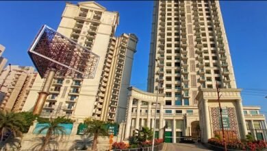 उत्तर प्रदेश, नोएडा: विधायक ने सुनीं सनवर्ल्ड अरिस्ता सोसाइटी की समस्याएं