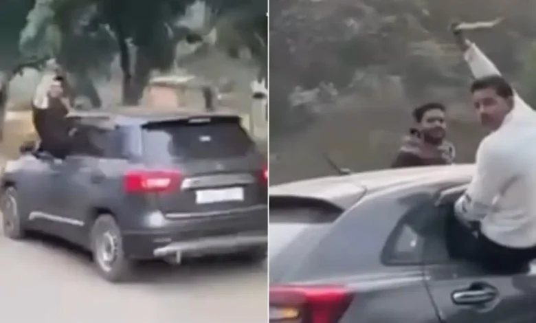 उत्तर प्रदेश, नोएडा: कॉलेज के बाहर तीन कारों से स्टंट, गाड़ियां सीज, तीनों युवक गिरफ्तार