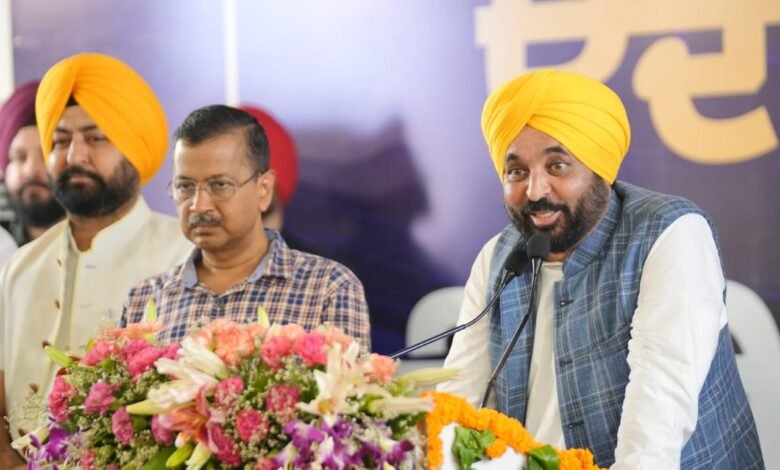 पंजाब, एस.ए.एस. नगर (मोहाली): मुख्य मंत्री मान और अरविंद केजरीवाल की ओर से मोहाली में 145.26 करोड़ रुपए की लागत से स्थापित किया सीवेज ट्रीटमेंट प्लांट को जनता को समर्पित