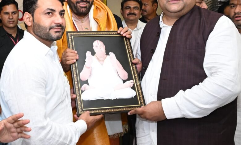 हरियाणा, चंडीगढ़: गुरु पूर्णिमा पर मुख्यमंत्री नायब सिंह सैनी की नागरिकों से अपील, “स्वस्थ भविष्य के लिए लगाएं पेड़”