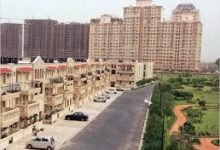 उत्तर प्रदेश, नोएडा: नोएडा में पीएमओ के डिप्टी सेक्रेट्री ने सुनी समस्या
