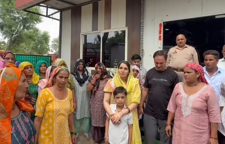 उत्तर प्रदेश, नोएडा: दहेज के लिए पत्नी की हत्या