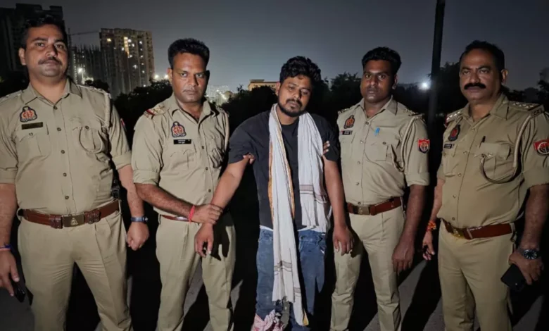 उत्तर प्रदेश, नोएडा: पुलिस मुठभेड़ में ठगी के आरोपी को लगी गोली
