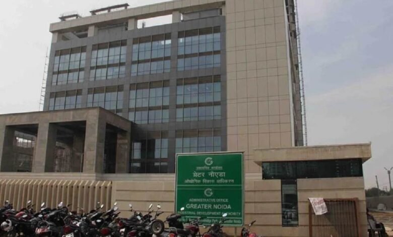 उत्तर प्रदेश, नोएडा: गुलशन मॉल पर नोएडा प्राधिकरण का शिकंजा