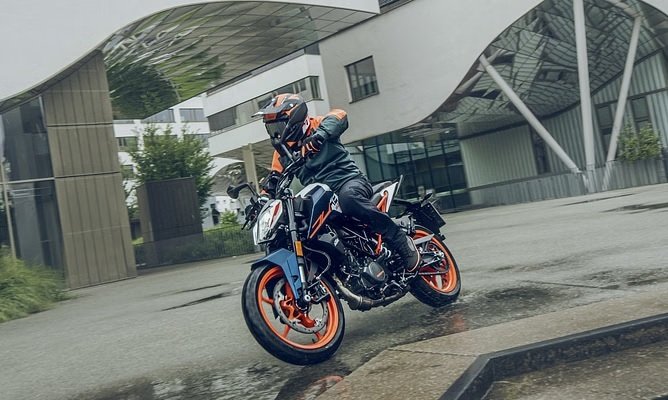 KTM 160 Duke