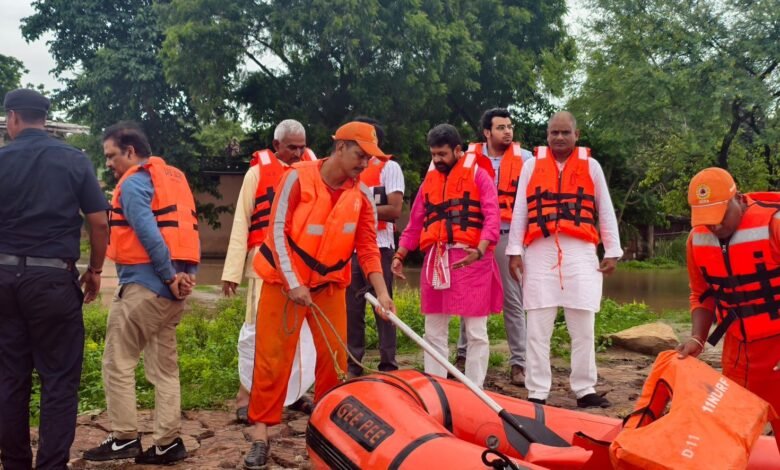 - अब तक 6,536 खाद्यान्न पैकेट और 76,632 लंच पैकेट किये गये वितरित, 29 लंगर में परोसा जा रहा ताजा भोजन
