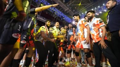 उत्तर प्रदेश, ग्रेटर नोएडा: प्रो वॉलीबाल लीग : मुजफ्फरनगर लायंस ने 3-1 से जीता फाइनल, मथुरा योद्धास रही उपविजेता।