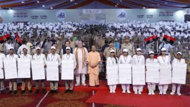 सीएम योगी ने 1,374 सहायक परिचालकों व 120 कर्मशाला कर्मचारियों को सौंपे नियुक्ति पत्र