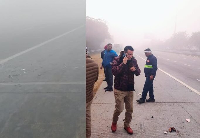 Yamuna Expressway accident, fog accident news, Greater Noida