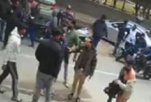Laxmi Nagar assault video,Delhi crime CCTV,Daylight gundagardi