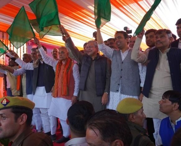 MEMU train inauguration, Baghpat MEMU service, Ashwini Vaishnaw