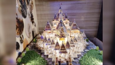 उत्तर प्रदेश, नोएडा: एक्सपो-2025 बांदा जिले के सजर पत्थर से बना राममंदिर